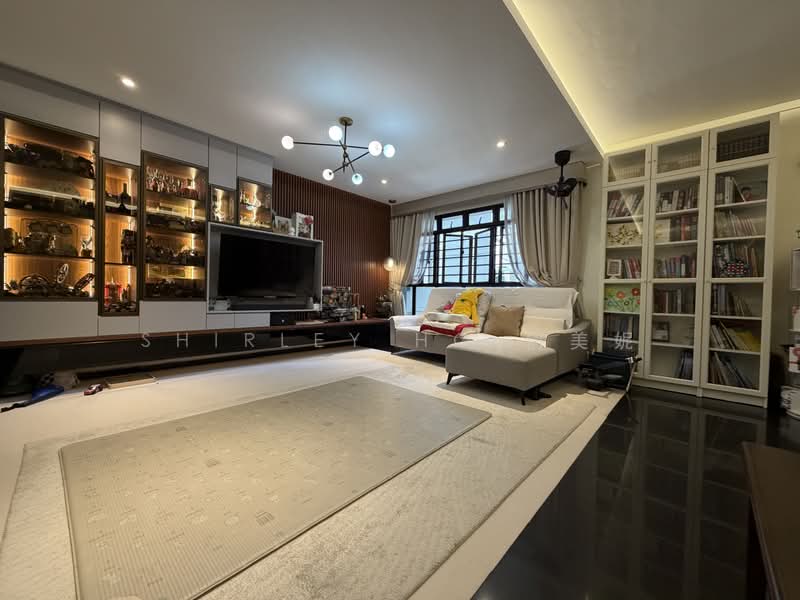 650C Jurong West Street 61, 650C Jurong West Street 61, 3 Bedrooms, 1,184 sqft, HDB Flat For Sale, by Shirley Ho 何美妮, 500213338 - Living Room - PropertyGuru.com.sg