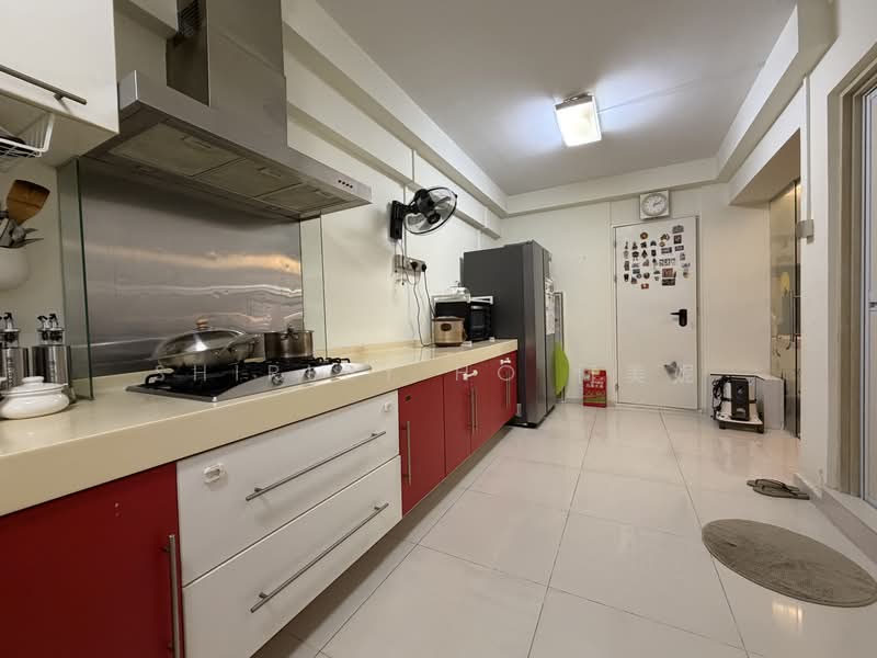 650C Jurong West Street 61, 650C Jurong West Street 61, 3 Bedrooms, 1,184 sqft, HDB Flat For Sale, by Shirley Ho 何美妮, 500213338 - Kitchen - PropertyGuru.com.sg