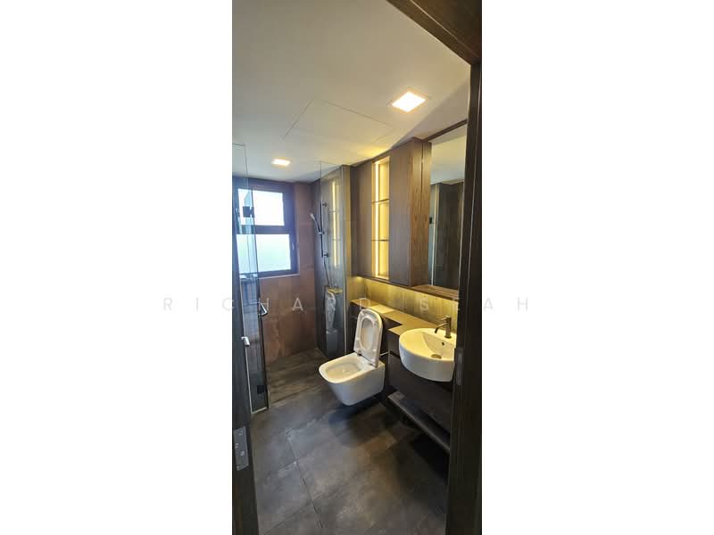 Mori, 223 Guillemard Road, 3 Bedrooms, 958 sqft, Condominium For Sale, by Richard Seah, 500213339 - Bathroom - PropertyGuru.com.sg