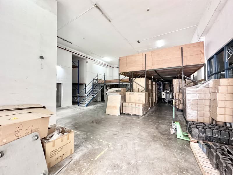 Great Value | Industrial Building @ Kaki Bukit MRT, Kaki Bukit MRT Area, 17,000 sqft, Factory / Workshop (B2) For Sale, by Marc Lee, 500213341 - Interior - CommercialGuru.com.sg