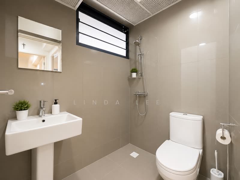 310B Punggol Walk, 310B Punggol Walk, 2 Bedrooms, 721 sqft, HDB Flat For Sale, by Linda Lee, 500213343 - Bathroom - PropertyGuru.com.sg