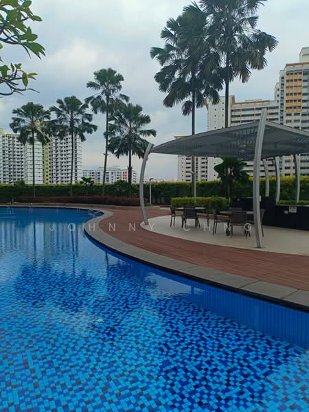 Hillion Residences, Jelebu Road, 2 Bedrooms, 710 sqft, Condominium For Rent, by Johnny Chng, 500213355 - BBQ + Aqua Gym pool - PropertyGuru.com.sg
