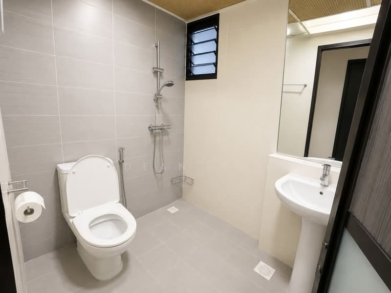 808B Choa Chu Kang Avenue 1, 808B Choa Chu Kang Avenue 1, 3 Bedrooms, 990 sqft, HDB Flat For Sale, by Dean Tan, 500213357 - Bathroom - PropertyGuru.com.sg
