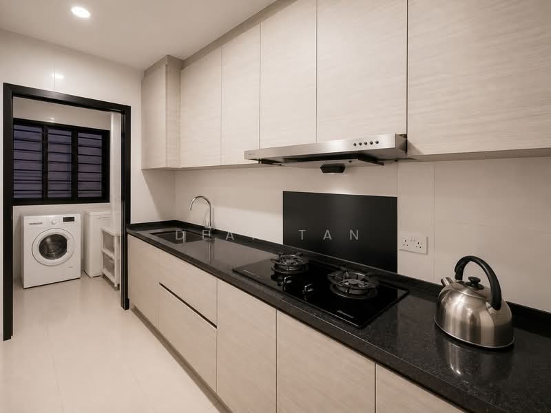 808B Choa Chu Kang Avenue 1, 808B Choa Chu Kang Avenue 1, 3 Bedrooms, 990 sqft, HDB Flat For Sale, by Dean Tan, 500213357 - Kitchen - PropertyGuru.com.sg