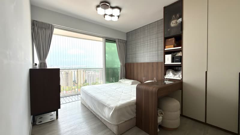 273B Bishan Street 24, 273B Bishan Street 24, 3 Bedrooms, 1,291 sqft, HDB Flat For Sale, by Edmund Tan, 500213373 - Master Bedroom - PropertyGuru.com.sg