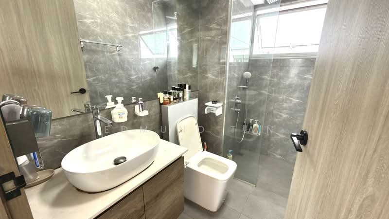 273B Bishan Street 24, 273B Bishan Street 24, 3 Bedrooms, 1,291 sqft, HDB Flat For Sale, by Edmund Tan, 500213373 - Common Bathroom - PropertyGuru.com.sg