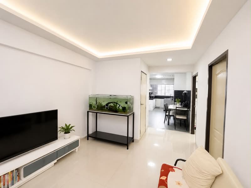 511 Jurong West Street 52, 511 Jurong West Street 52, 2 Bedrooms, 796 sqft, HDB Flat For Sale, by John Lee, 500213375 - Living Room - PropertyGuru.com.sg