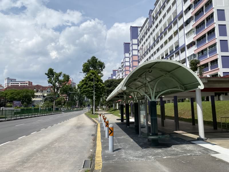 427 Choa Chu Kang Avenue 4, 427 Choa Chu Kang Avenue 4, Room Rental, 150 sqft, HDB Flat For Rent, by Niko Tan, 500213383 - Exterior - PropertyGuru.com.sg