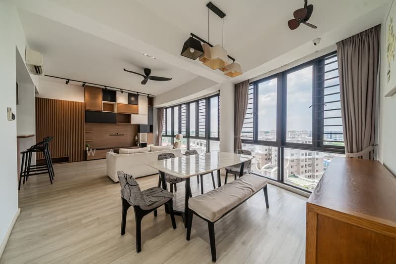 Seasons Park, 491 Yio Chu Kang Road, 4 Bedrooms, 1,539 sqft, Condominium For Sale, by Wang ZhiHong, 500213385 - Living Room - PropertyGuru.com.sg