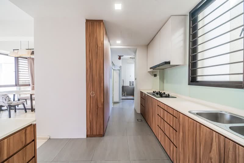Seasons Park, 491 Yio Chu Kang Road, 4 Bedrooms, 1,539 sqft, Condominium For Sale, by Wang ZhiHong, 500213385 - Kitchen - PropertyGuru.com.sg