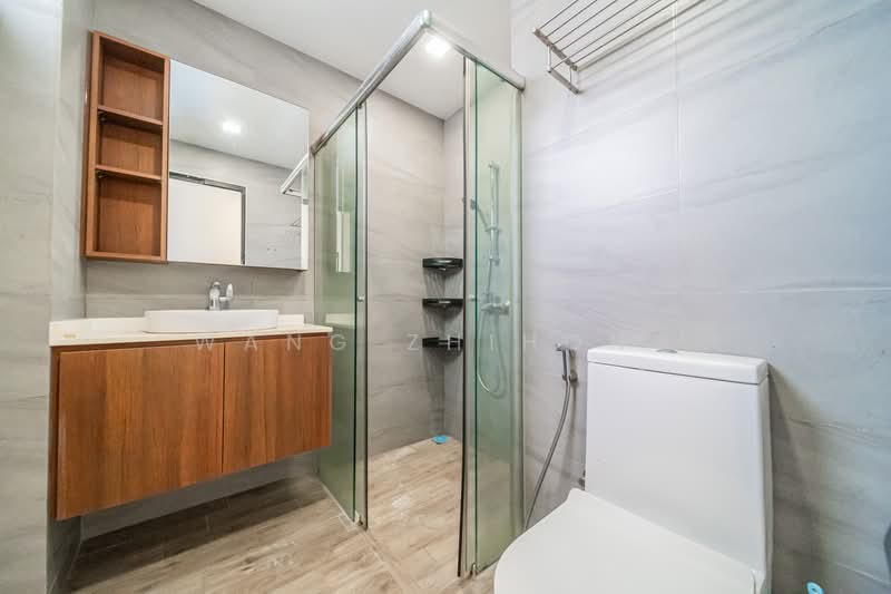 Seasons Park, 491 Yio Chu Kang Road, 4 Bedrooms, 1,539 sqft, Condominium For Sale, by Wang ZhiHong, 500213385 - Bathroom - PropertyGuru.com.sg