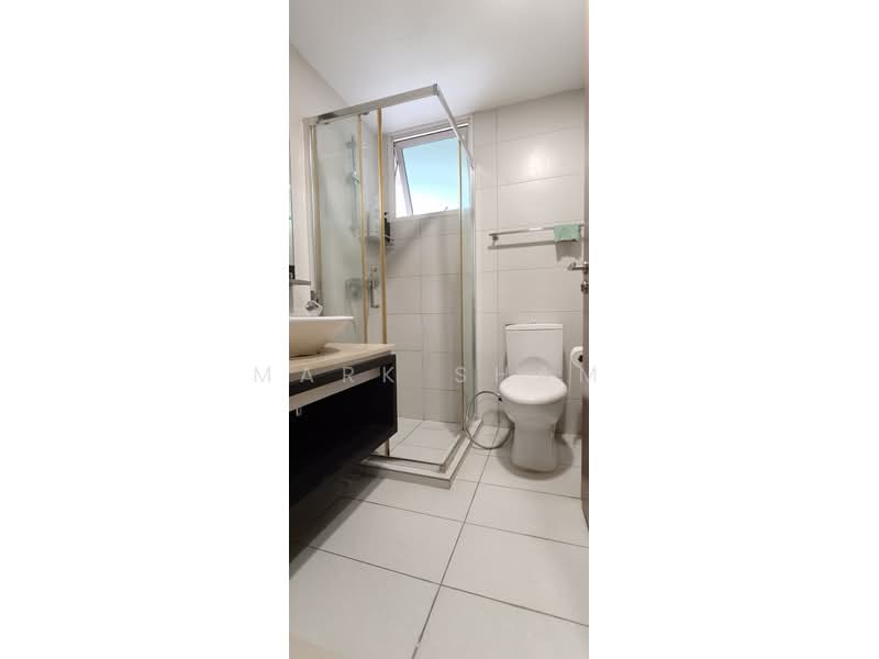 1 Canberra, 13 Canberra Drive, 2 Bedrooms, 680 sqft, Executive Condominium For Rent, by Mark Sham, 500213389 - Bathroom - PropertyGuru.com.sg