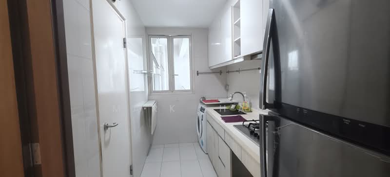 1 Canberra, 13 Canberra Drive, 2 Bedrooms, 680 sqft, Executive Condominium For Rent, by Mark Sham, 500213389 - Kitchen - PropertyGuru.com.sg
