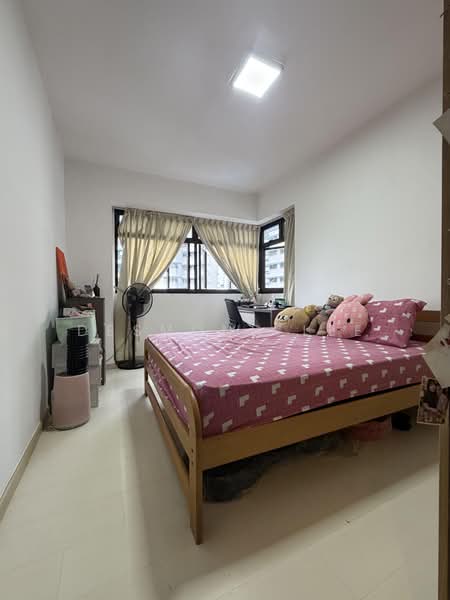 27B Jalan Membina, 27B Jalan Membina, 3 Bedrooms, 969 sqft, HDB Flat For Sale, by Desmond Lee, 500213403 - PropertyGuru.com.sg