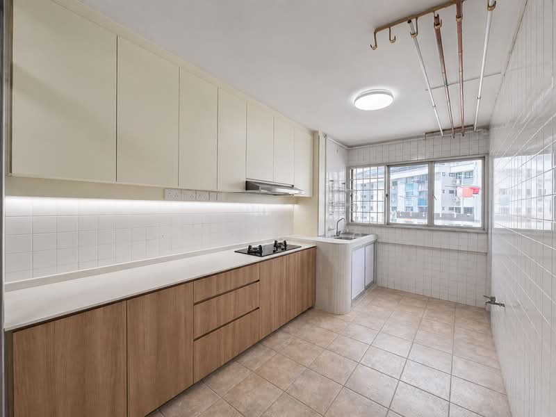 145 Bishan Street 11, 145 Bishan Street 11, 3 Bedrooms, 904 sqft, HDB Flat For Rent, by Benny Ng, 500213415 - Kitchen - PropertyGuru.com.sg