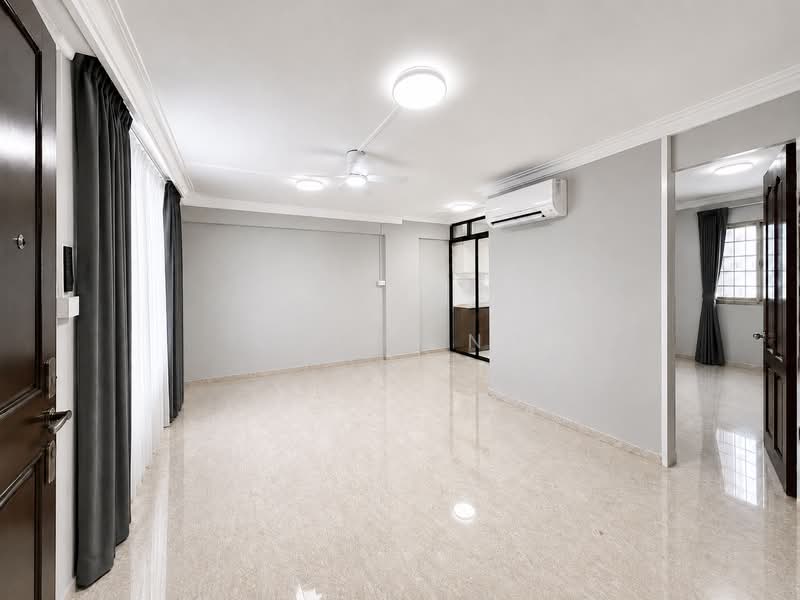145 Bishan Street 11, 145 Bishan Street 11, 3 Bedrooms, 904 sqft, HDB Flat For Rent, by Benny Ng, 500213415 - Living Room - PropertyGuru.com.sg