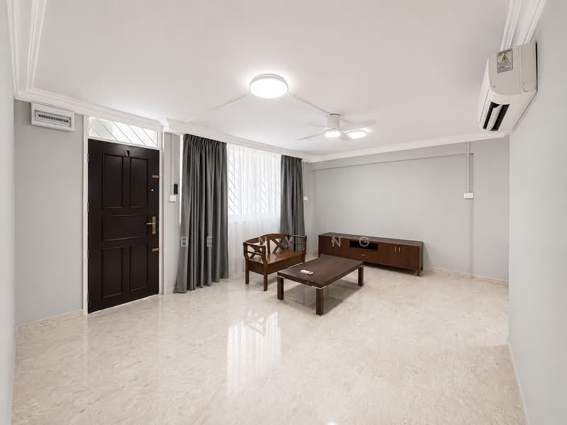 145 Bishan Street 11, 145 Bishan Street 11, 3 Bedrooms, 904 sqft, HDB Flat For Rent, by Benny Ng, 500213415 - Living Room - PropertyGuru.com.sg