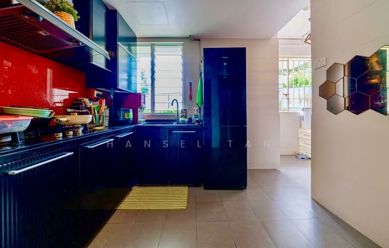 Euphony Gardens, 1 Jalan Mata Ayer, 2 Bedrooms, 1,141 sqft, Condominium For Sale, by Hansel Tan, 500213448 - Kitchen - PropertyGuru.com.sg