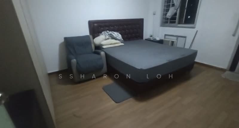 249 Jurong East Street 24, 249 Jurong East Street 24, 2 Bedrooms, 1,011 sqft, HDB Flat For Rent, by Ssharon Loh, 500213476 - Bedroom - PropertyGuru.com.sg