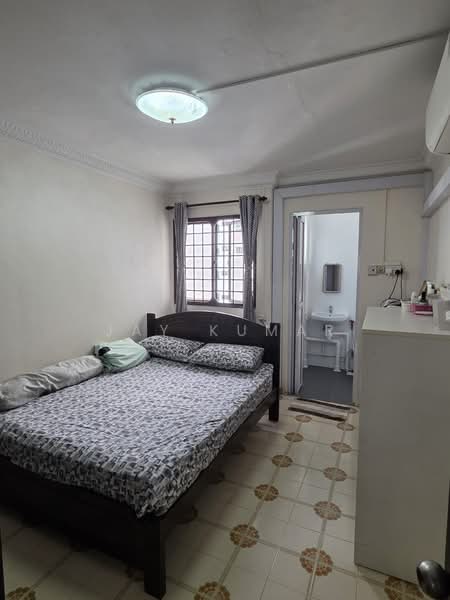 134 Yishun Street 11, 134 Yishun Street 11, 2 Bedrooms, 731 sqft, HDB Flat For Sale, by Jay Kumar, 500213480 - Bedroom - PropertyGuru.com.sg