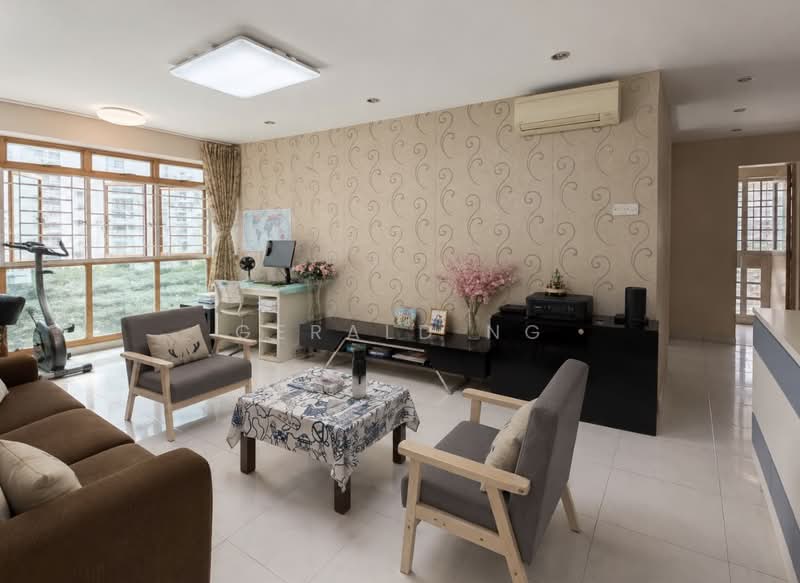 316C Anchorvale Link, 316C Anchorvale Link, 3 Bedrooms, 1,184 sqft, HDB Flat For Sale, by Gerald Ng, 500213484 - Living Room - PropertyGuru.com.sg
