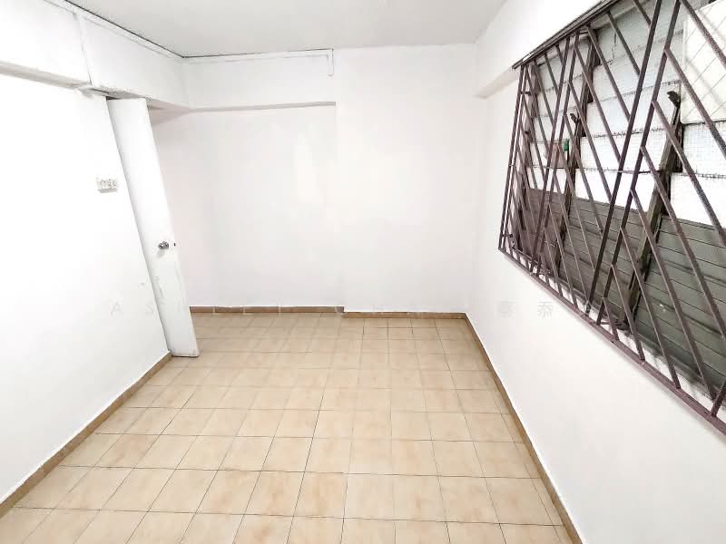 112 Serangoon North Avenue 1, 112 Serangoon North Avenue 1, 2 Bedrooms, 764 sqft, HDB Flat For Sale, by Ashley Chai 蔡忝玲, 500213486 - Interior - PropertyGuru.com.sg