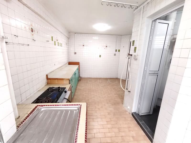 112 Serangoon North Avenue 1, 112 Serangoon North Avenue 1, 2 Bedrooms, 764 sqft, HDB Flat For Sale, by Ashley Chai 蔡忝玲, 500213486 - Kitchen - PropertyGuru.com.sg