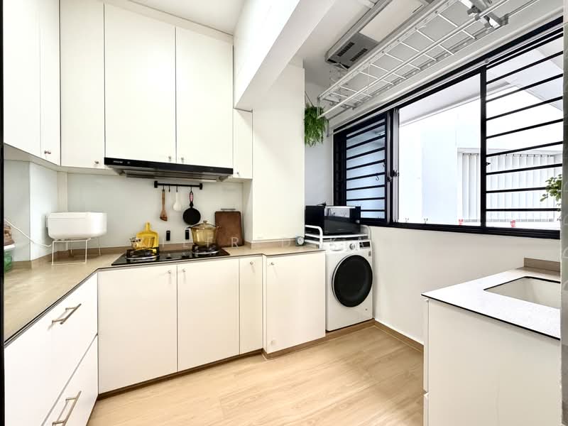 114A Alkaff Crescent, 114A  Alkaff Crescent, 2 Bedrooms, 732 sqft, HDB Flat For Sale, by Wilfred Kang, 500213497 - Kitchen - PropertyGuru.com.sg