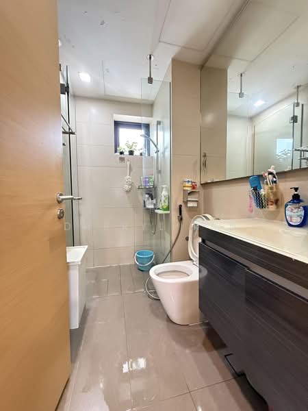 NV Residences, 93 Pasir Ris Grove, 3 Bedrooms, 1,109 sqft, Condominium For Sale, by Darryl Tan, 500213505 - Bathroom - PropertyGuru.com.sg