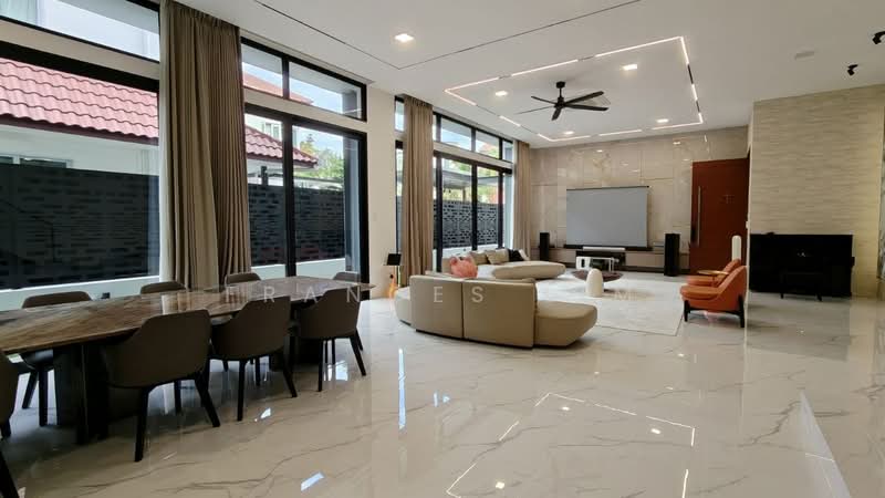 Chartwell Drive, , 7 Bedrooms, 9,500 sqft, Semi-Detached House For Sale, by Frances Lim, 500213508 - Living Room - PropertyGuru.com.sg