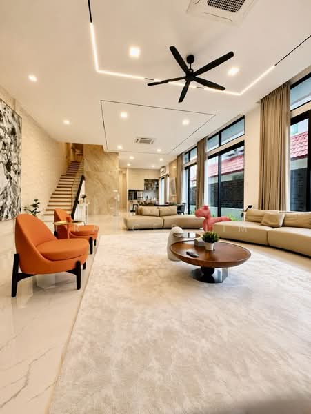 Chartwell Drive, , 7 Bedrooms, 9,500 sqft, Semi-Detached House For Sale, by Frances Lim, 500213508 - Living Room - PropertyGuru.com.sg