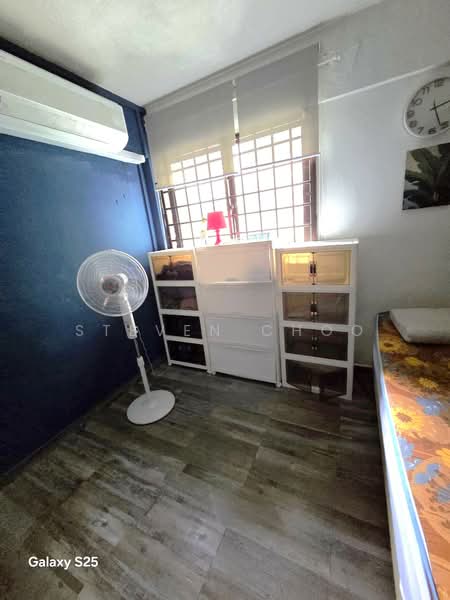207 Yishun Street 21, 207 Yishun Street 21, Room Rental, 120 sqft, HDB Flat For Rent, by Steven Choo, 500213516 - Bedroom - PropertyGuru.com.sg