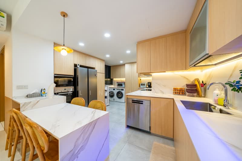 SkyPark Residences, 11 Sembawang Crescent, 5 Bedrooms, 1,593 sqft, Executive Condominium For Sale, by Caline Leong, 500213526 - Kitchen - PropertyGuru.com.sg