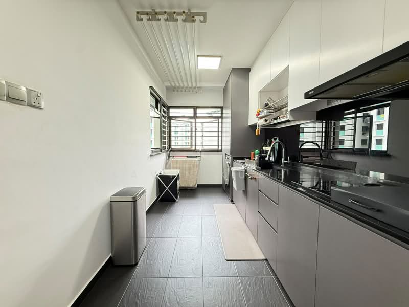 183A Rivervale Crescent, 183A Rivervale Crescent, 3 Bedrooms, 1,184 sqft, HDB Flat For Sale, by Kavin Kuah, 500213532 - Kitchen - PropertyGuru.com.sg