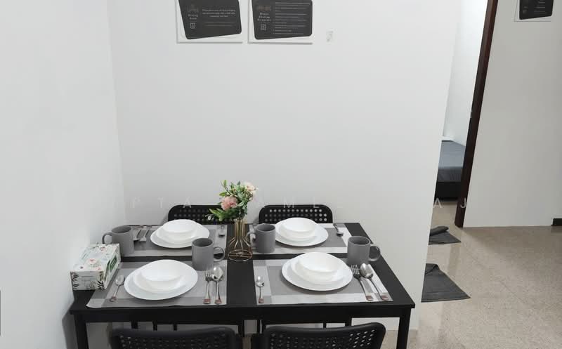 Bishan Loft, 31 Bishan Street 11, Room Rental, 150 sqft, Condominium For Rent, by Gupta Sameer Raj, 500213587 - Dining Room - PropertyGuru.com.sg