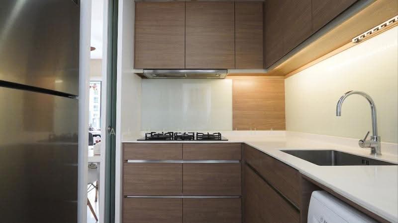 Coco Palms, 25 Pasir Ris Grove, Pasir Ris / Tampines, 3 Bedrooms, 904 sqft, Condominium For Sale, by Alvin Chua, 500213607 - Kitchen - PropertyGuru.com.sg