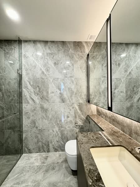 Leedon Green, 32 Leedon Heights, 2 Bedrooms, 710 sqft, Condominium For Sale, by Rachel Xu, 500213611 - Bathroom - PropertyGuru.com.sg