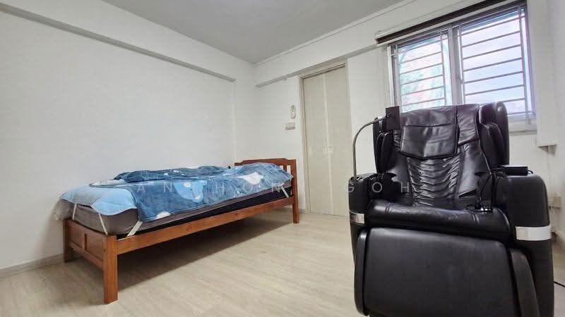 272 Yishun Street 22, 272 Yishun Street 22, Sembawang / Yishun, 3 Bedrooms, 904 sqft, HDB Flat For Sale, by Anthony Goh, 500213620 - Bedroom - PropertyGuru.com.sg