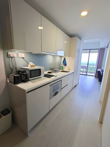 V on Shenton, 5 Shenton Way, 1 Bedroom, 721 sqft, Condominium For Sale, by Ivan Lim, 500213637 - Kitchen - PropertyGuru.com.sg