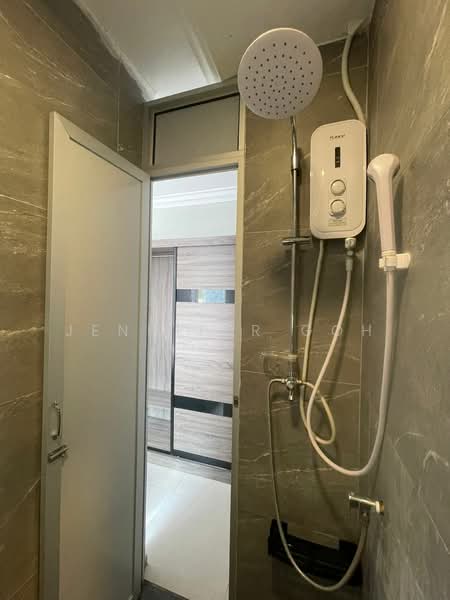 No. 26 lorong 36 geylang 398160, , Room Rental, 150 sqft, Walk-up Apartment For Rent, by Jennifer Goh, 500213642 - Bathroom - PropertyGuru.com.sg