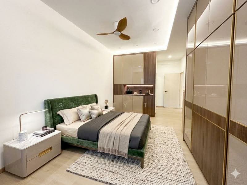 $5.XM LOW$$$ TERRACE @ HOLLAND/SIXTH AVENUE/MING TECK PARK! 1KM TO HENRY PARK SCHOOL! 9623.4620, Tanglin / Holland / Bukit Timah, 3 Bedrooms, 2,500 sqft, Terraced House For Sale, by Shirley Ting, 500213647 - Bedroom - PropertyGuru.com.sg