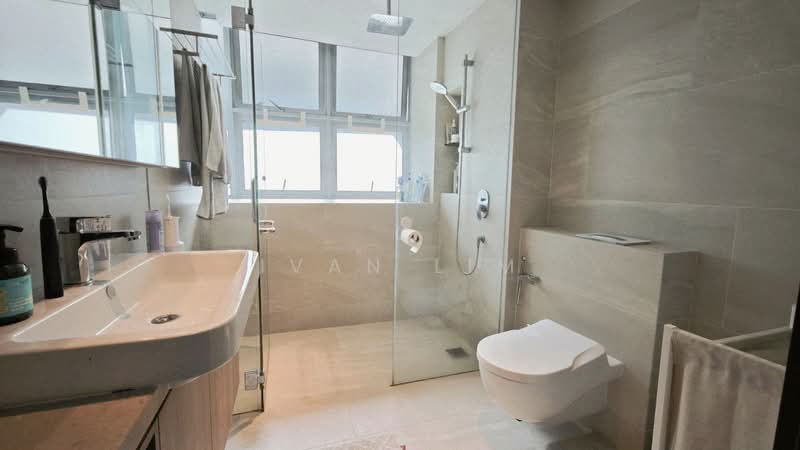 Tanamera Crest, 6 Pari Dedap Walk, 3 Bedrooms, 1,647 sqft, Condominium For Sale, by Ivan Lim, 500213649 - Bathroom - PropertyGuru.com.sg