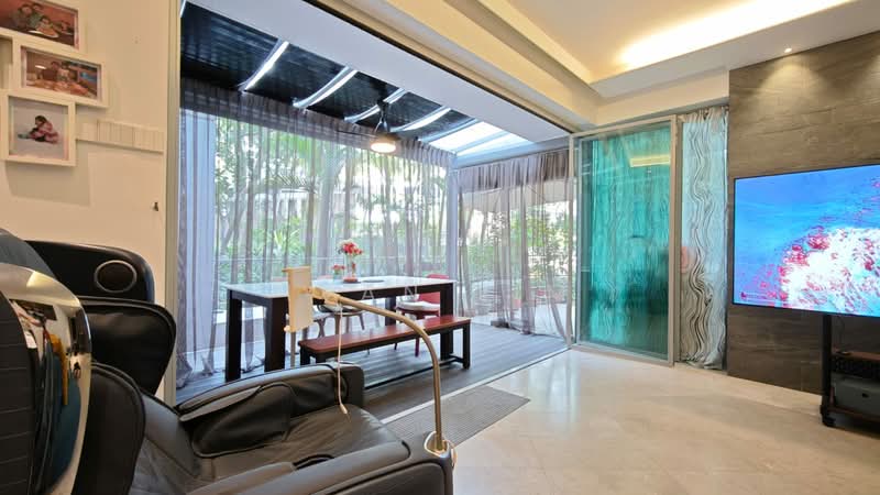 Tanamera Crest, 6 Pari Dedap Walk, 3 Bedrooms, 1,647 sqft, Condominium For Sale, by Ivan Lim, 500213649 - Living Room - PropertyGuru.com.sg