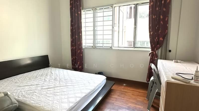 Westville, Westwood Avenue, Room Rental, 130 sqft, Terraced House For Rent, by Steven Choo, 500213663 - Bedroom - PropertyGuru.com.sg
