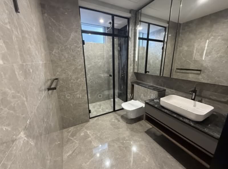 Boulevard 88, 86 Orchard Boulevard, 2 Bedrooms, 1,313 sqft, Condominium For Sale, by Chloe Wan, 500213679 - Bathroom - PropertyGuru.com.sg