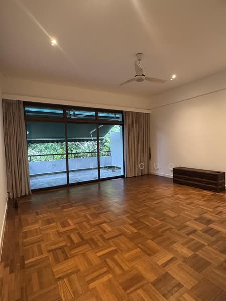 The Arcadia (Arcadia Gardens), 235 Arcadia Road, 4 Bedrooms, 3,810 sqft, Condominium For Rent, by Carrie Guo, 500213685 - Master room with balcony - PropertyGuru.com.sg