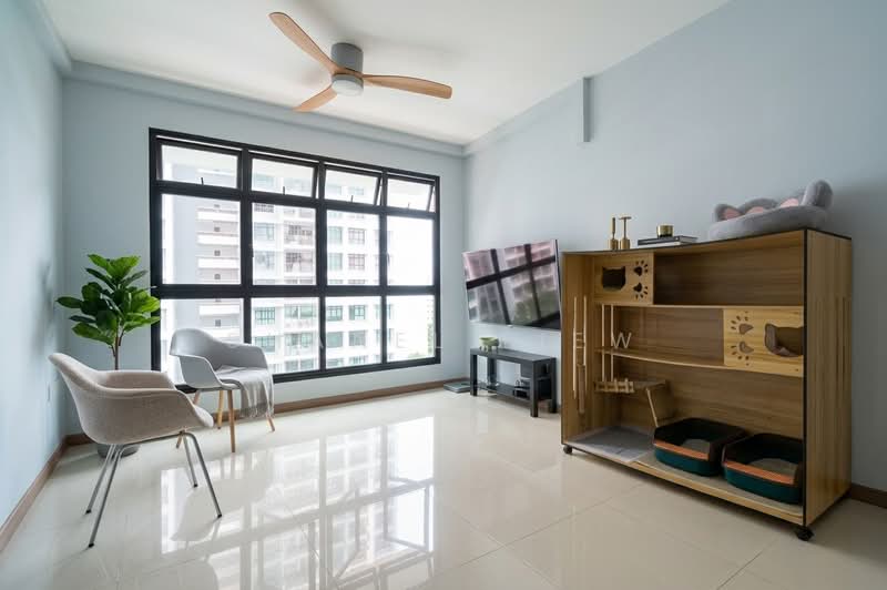 419D Northshore Drive, 419D Northshore Drive, 3 Bedrooms, 721 sqft, HDB Flat For Sale, by Shanel Liew, 500213696 - Living Room - PropertyGuru.com.sg