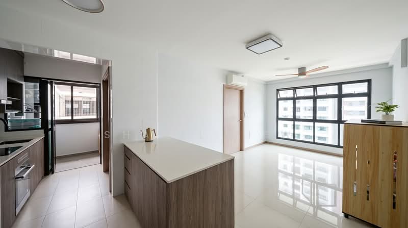 419D Northshore Drive, 419D Northshore Drive, 3 Bedrooms, 721 sqft, HDB Flat For Sale, by Shanel Liew, 500213696 - Kitchen - PropertyGuru.com.sg