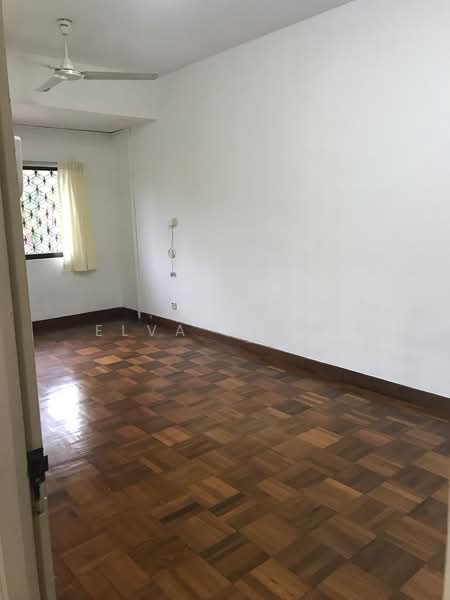 Hillview Garden Estate, 55 Jalan Dermawan, 4 Bedrooms, 2,500 sqft, Terraced House For Sale, by Elva Liang, 500213701 - Interior - PropertyGuru.com.sg