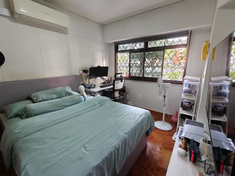 471 Choa Chu Kang Avenue 3, 471 Choa Chu Kang Avenue 3, 3 Bedrooms, 1,302 sqft, HDB Flat For Sale, by Clement Yeo Hock Seng, 500213704 - Bedroom - PropertyGuru.com.sg